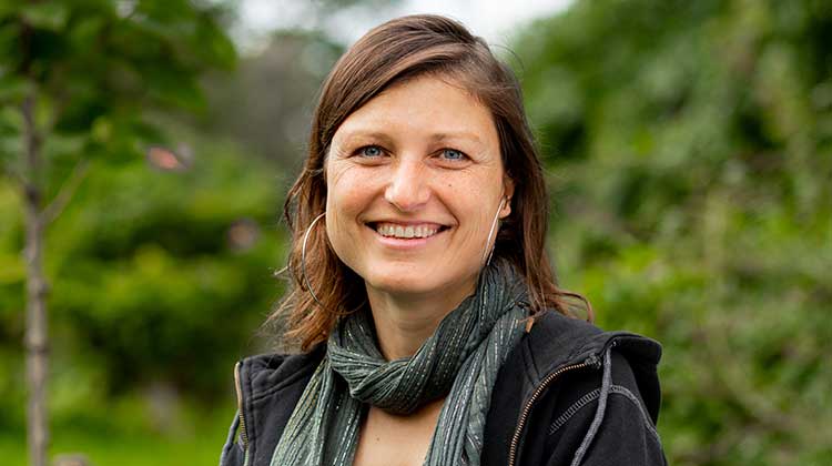 Woman talking to man